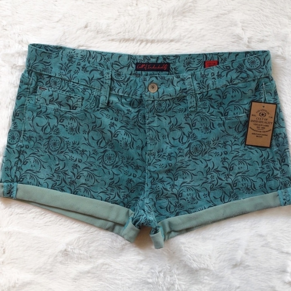 Cult of individual  corduroy short floral virtue s